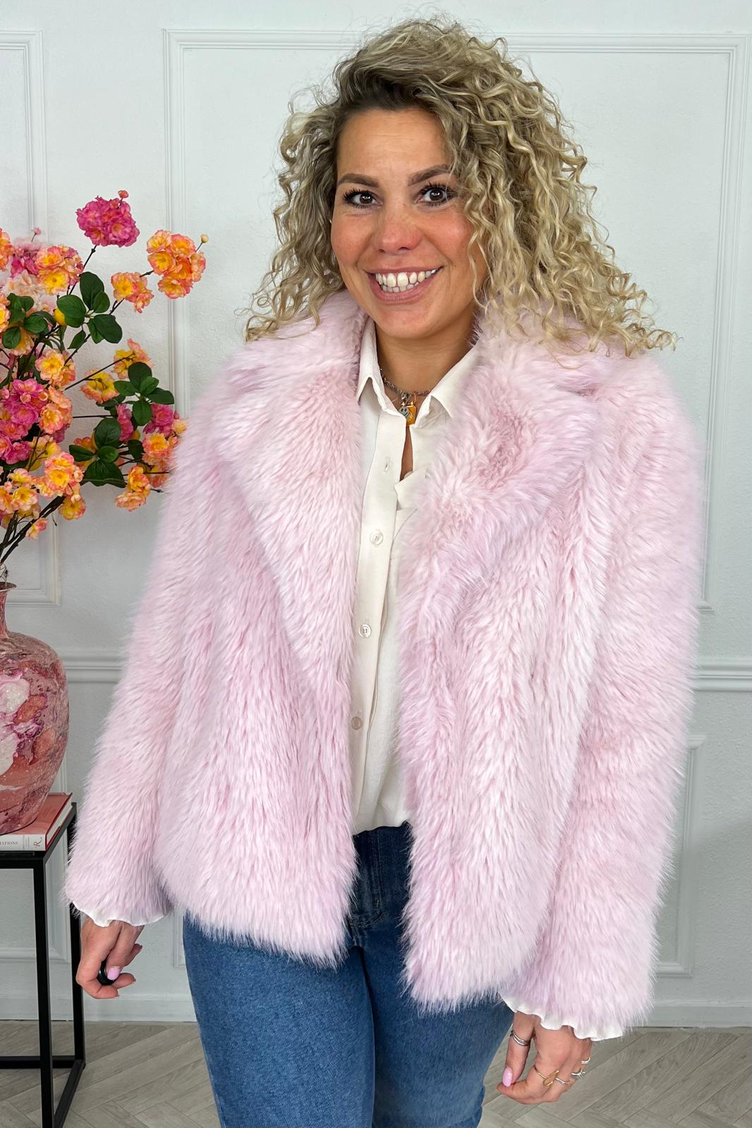 Fluffy Spring Jacket - Pink