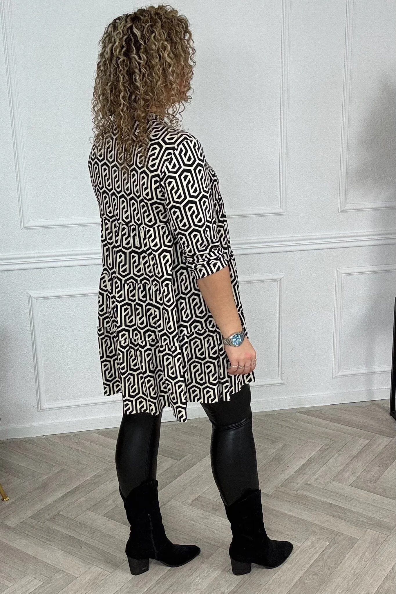 Perfect Basic Maze Dress - Beige - Image 2