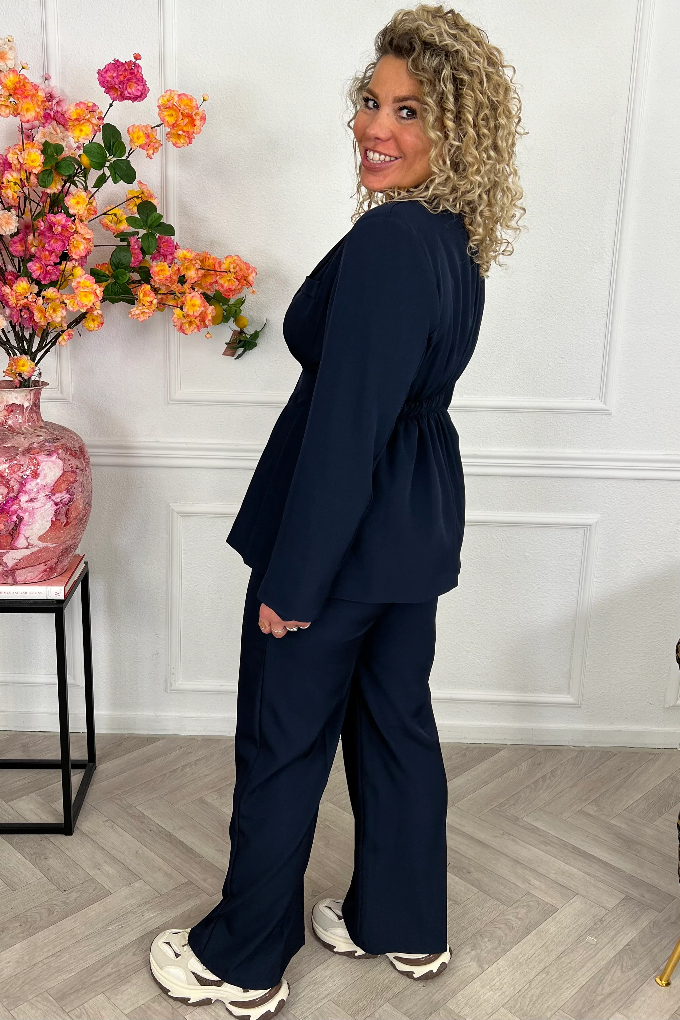Riley Taille Suit - Navy - Image 3