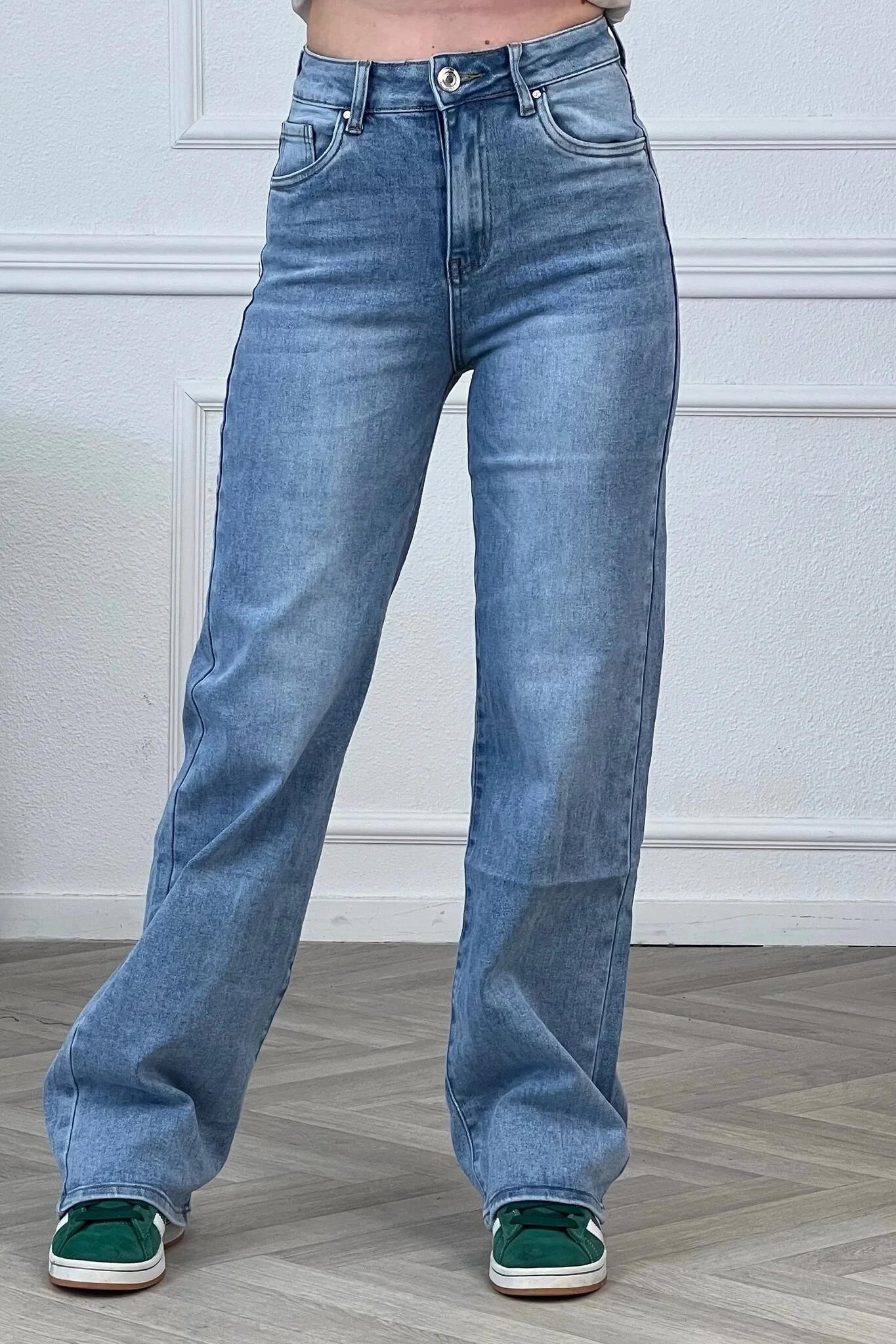 Wide Leg Goodies Jeans - Sky Blue